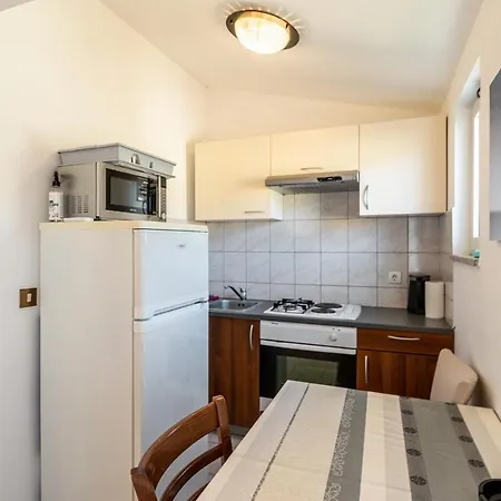Apartments With A Parking Space Lopar, Rab - 14070 Esterno foto