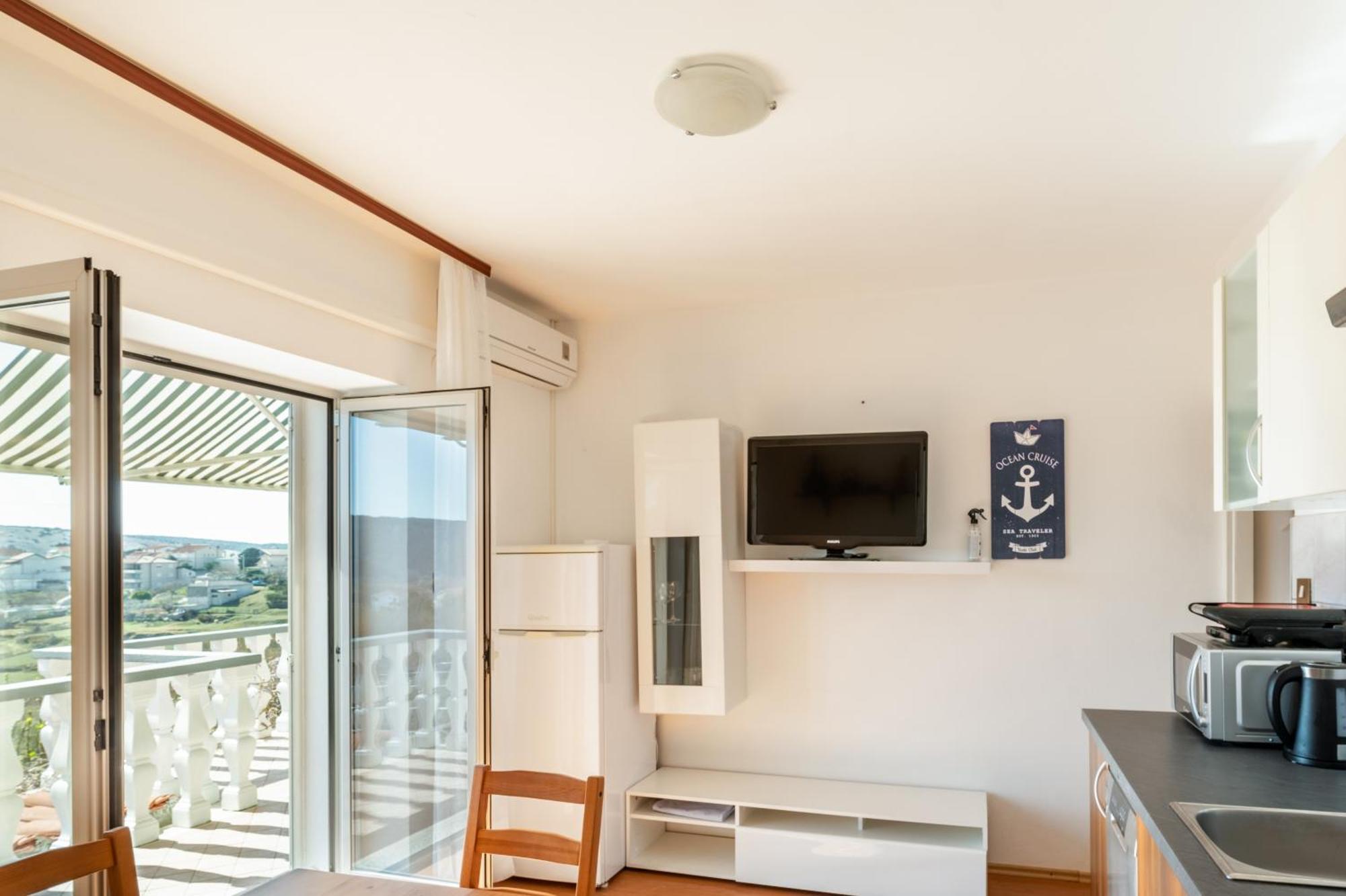 Apartment With A Parking Space Lopar, Rab - 14070 Lopar