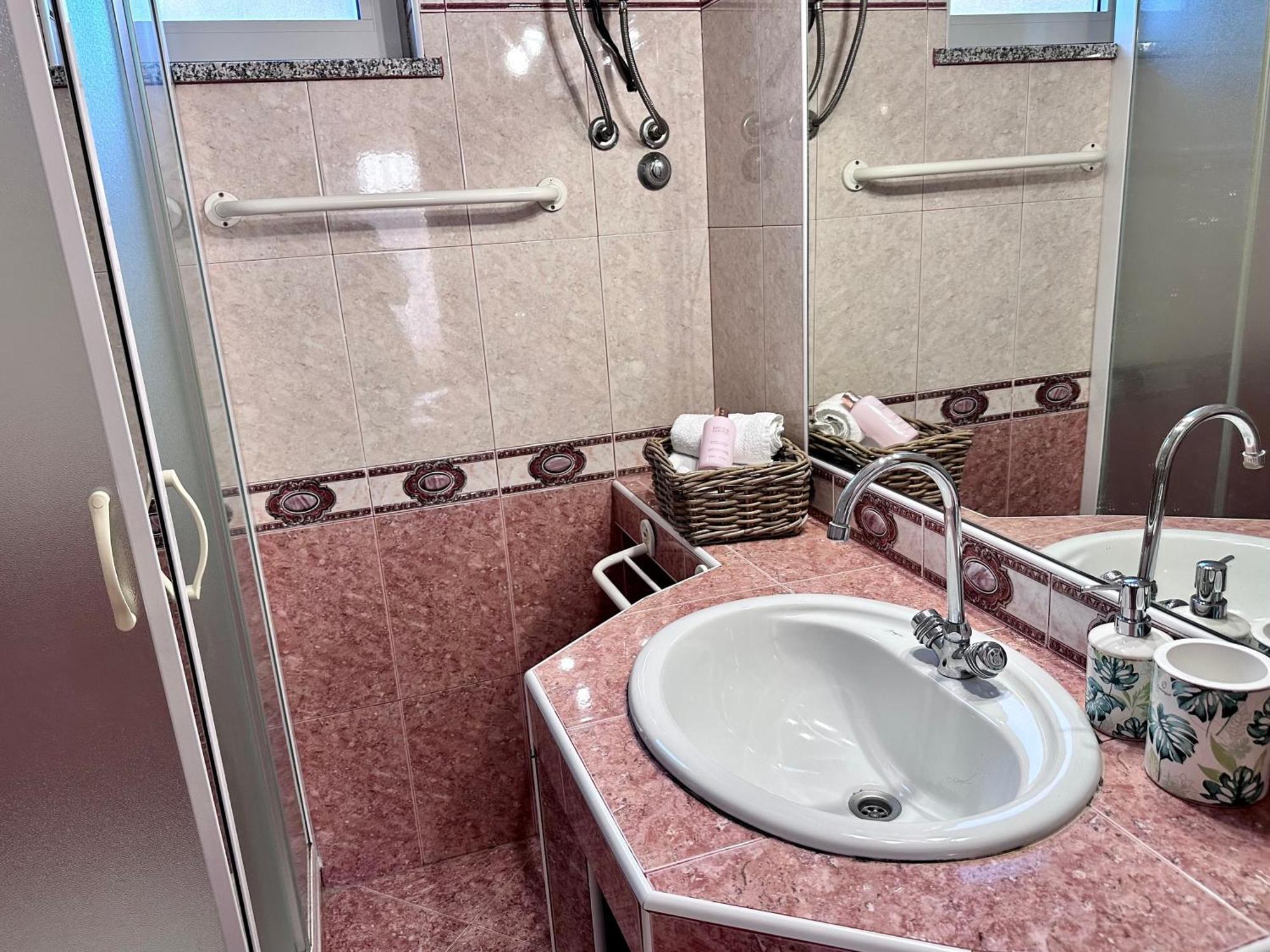 Appartement With A Parking Space Lopar, Rab - 14070 *